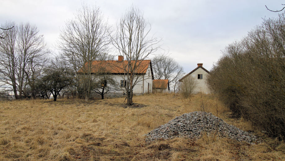 Rivningshotad gård